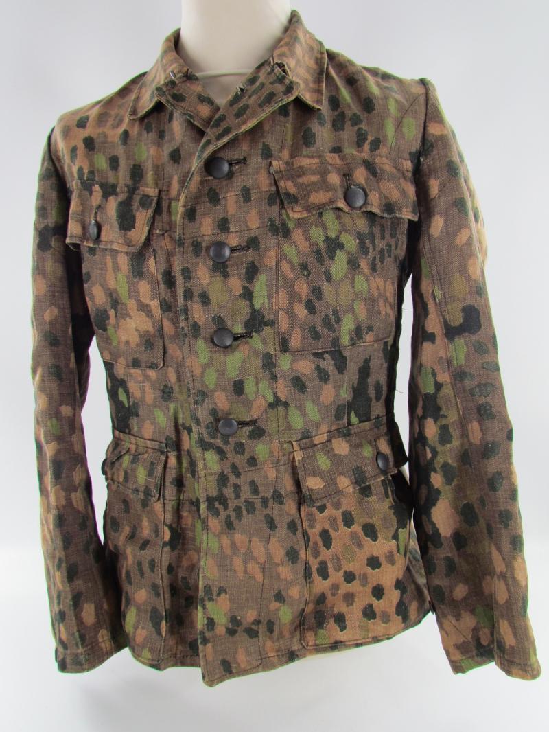 Waffen SS Erbsentarn Tunic unissued condition