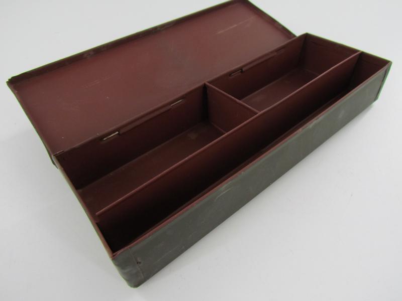 MG 34-42  Replacement Parts Box (Ersatzteilkasten)