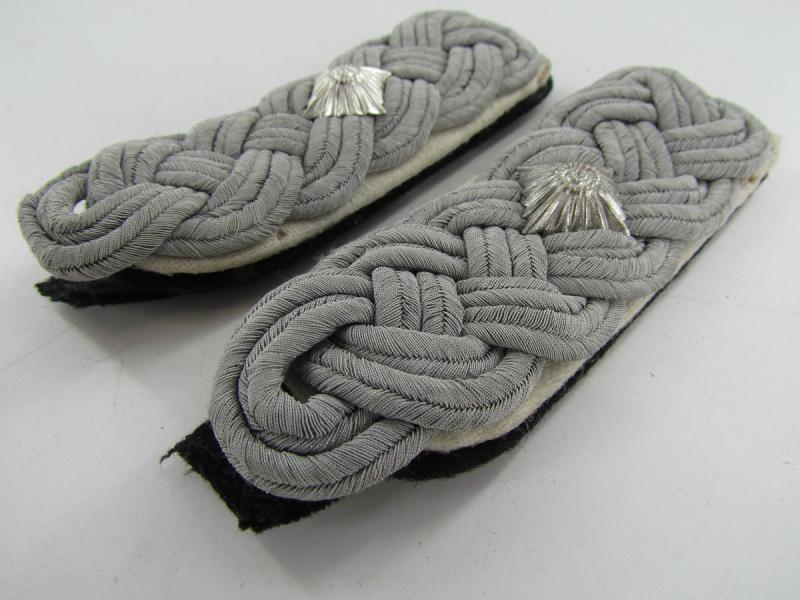Infantry SS-Obersturmbannführer's Shoulder Boards