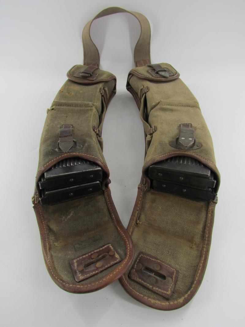 MG13 Magazine Pouches With Content