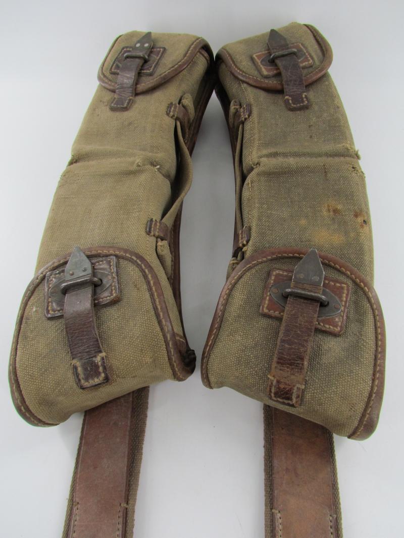 MG13 Magazine Pouches With Content