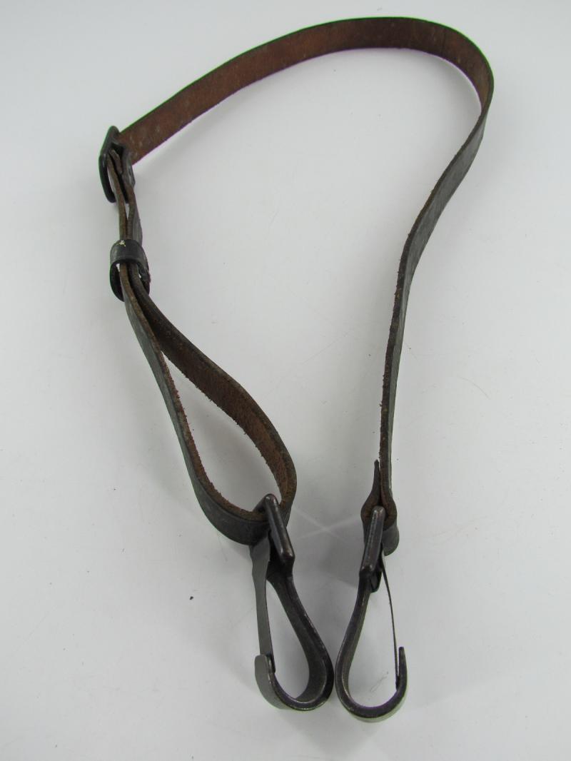 Late War Leather Black Shoulder Strap Marked RZM
