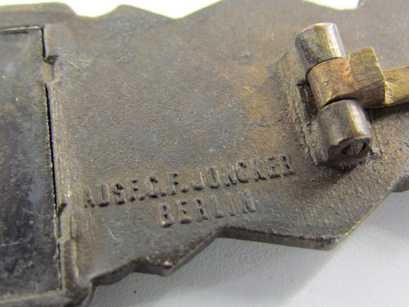 Close Combat Clasp (Nahkampfspange) in Bronze Marked