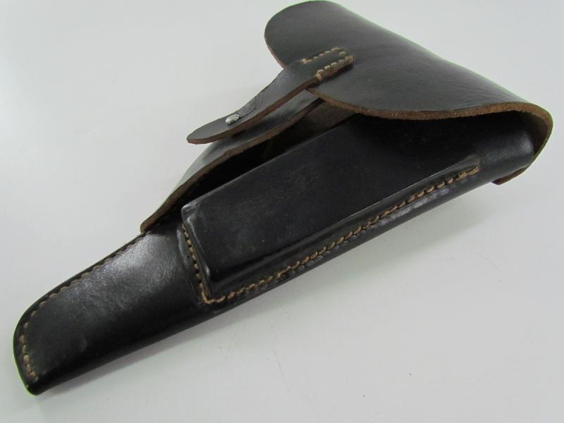 P38 holster Softshell RB Numbered 0/0833/0007