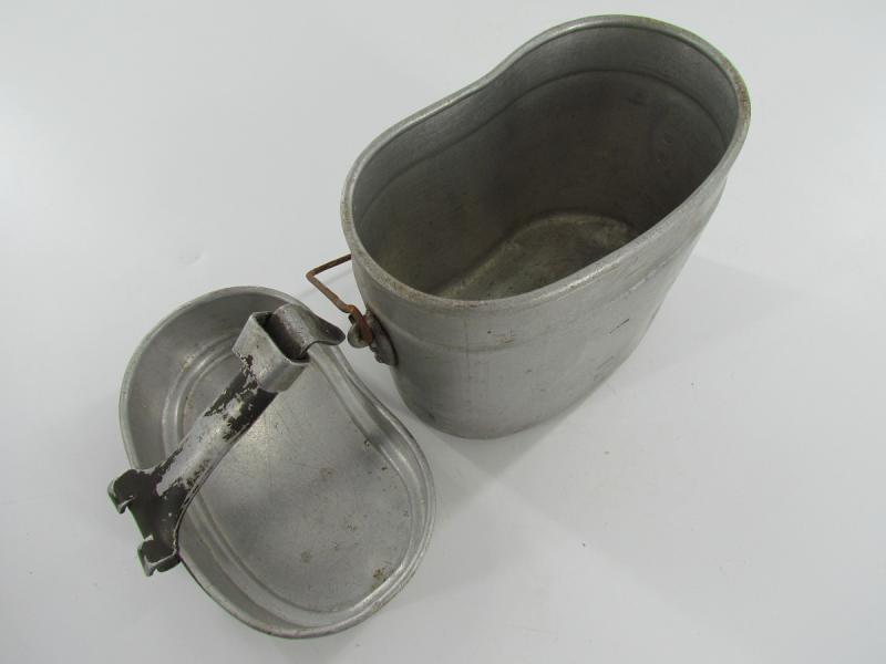 M31 MESS KIT. (Kochgeschirr 31) marked RFI 38