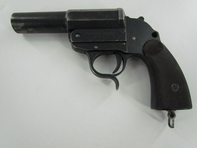 LP34 Flare gun Steel version marked