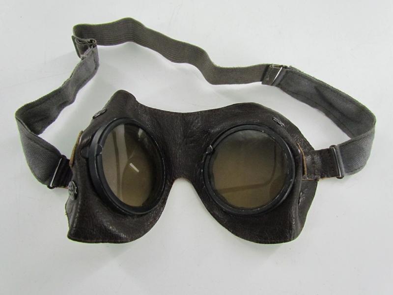 Wehrmacht or Waffen SS mountain troops protective goggles