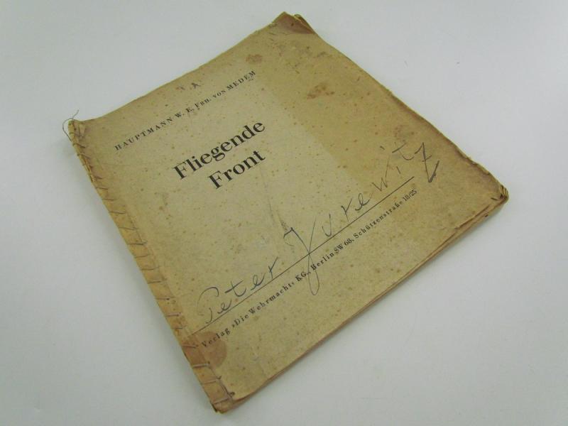 Luftwaffe Book Fliegend Front