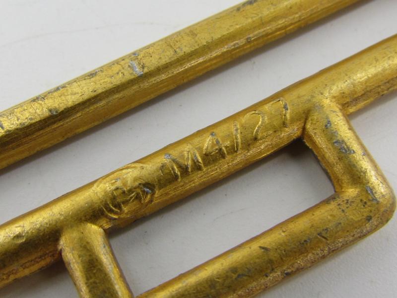 NSDAP Political Leader's Belt Buckle RZM M4/27