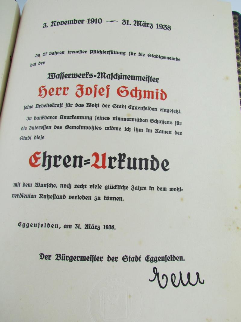 Cased 'Treudienst Ehrenzeichen 25' With Award Document And Honorary Certificate