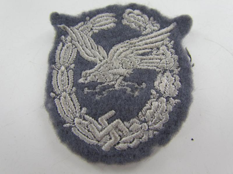 Luftwaffe Radio Operator & Air Gunner Cloth Badge