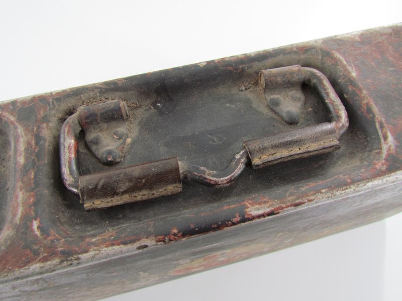 Wehrmacht Aluminum Medical MG Box