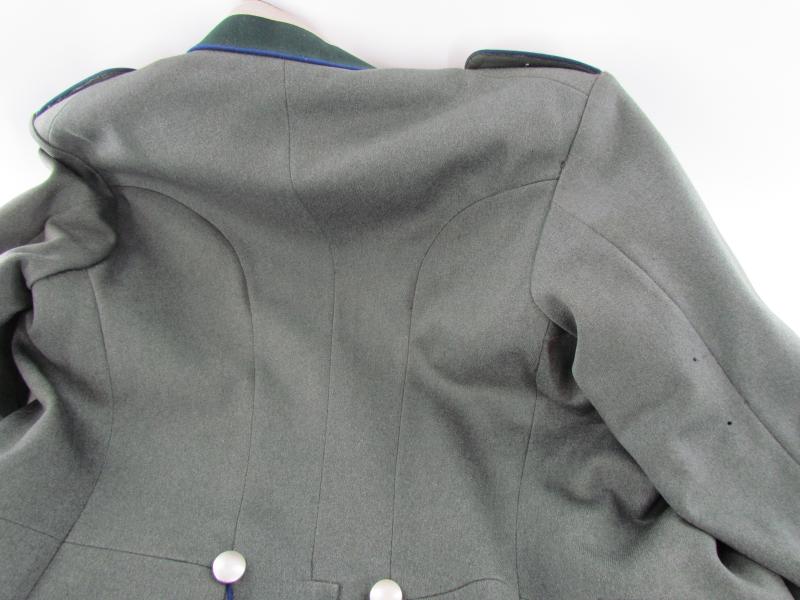 Wehrmacht -Heer Medical Waffenrock.....Top Condition