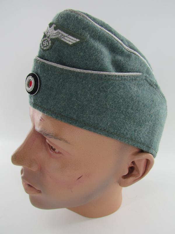 WH (Heer) Infantry Officer's Overseas Cap....Mint Condition
