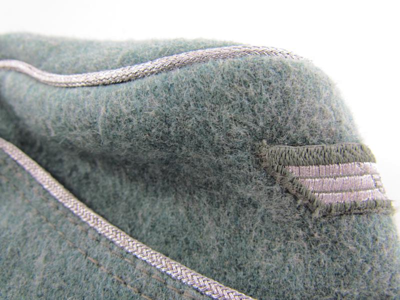 WH (Heer) Infantry Officer's Overseas Cap....Mint Condition