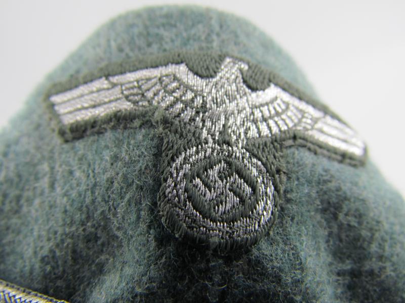 WH (Heer) Infantry Officer's Overseas Cap....Mint Condition