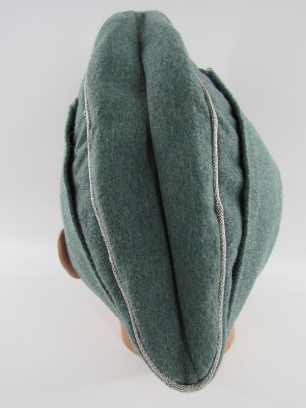 WH (Heer) Infantry Officer's Overseas Cap....Mint Condition