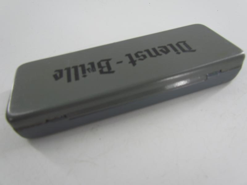 Wehrmacht 'Dienstbrille' in Container....Mint