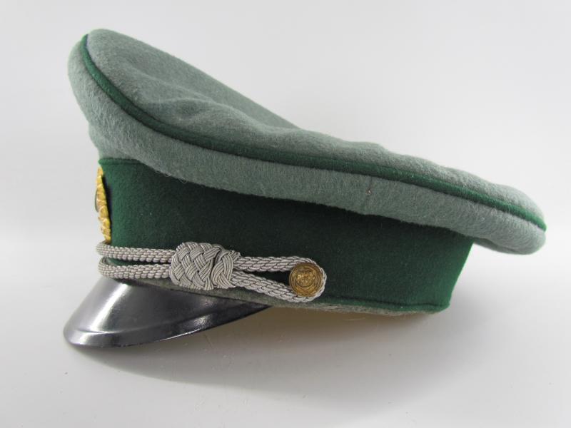 Kriegsmarine Küstenartillery Officers Visor Cap