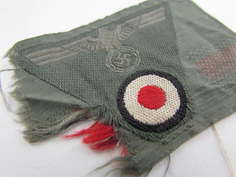 Wehrmacht (Heer ) ‘BeVo’ EM/NCO'S trapezoid cap insignia