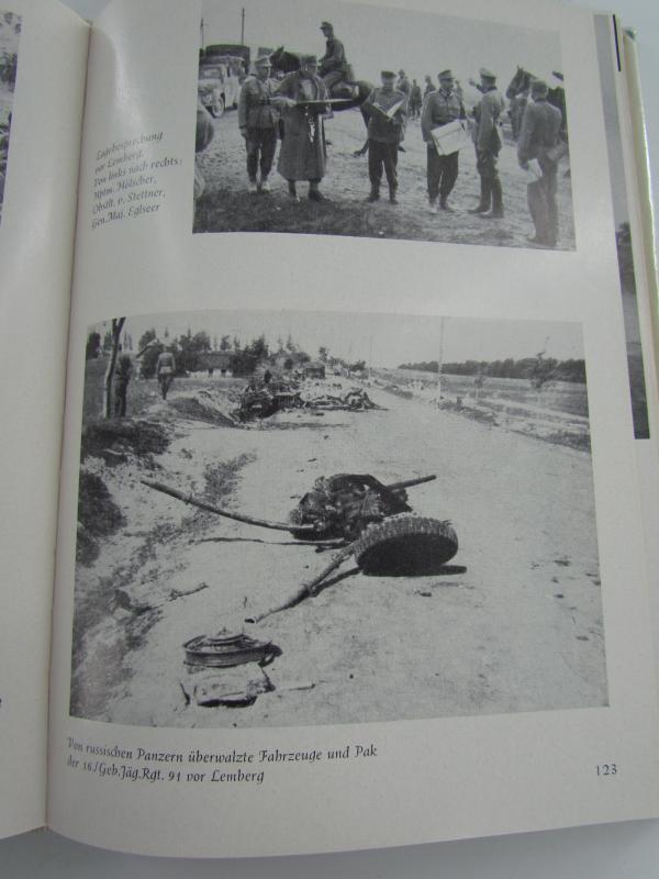 Book : Gentian and Edelweiss. The 4th Mountain Division 1940-1945.