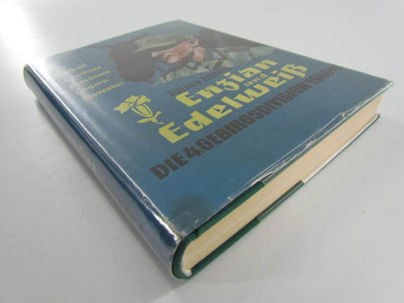 Book : Gentian and Edelweiss. The 4th Mountain Division 1940-1945.