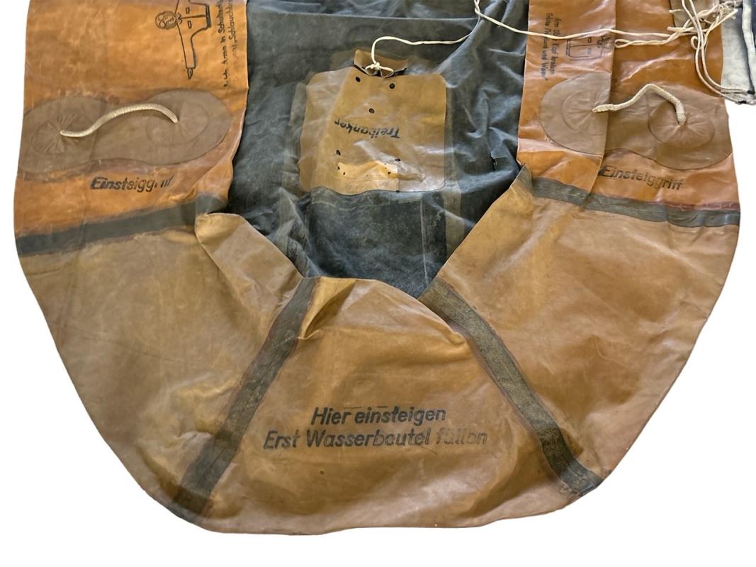 Luftwaffe Einmannschlauchboot ( Lifeboat )