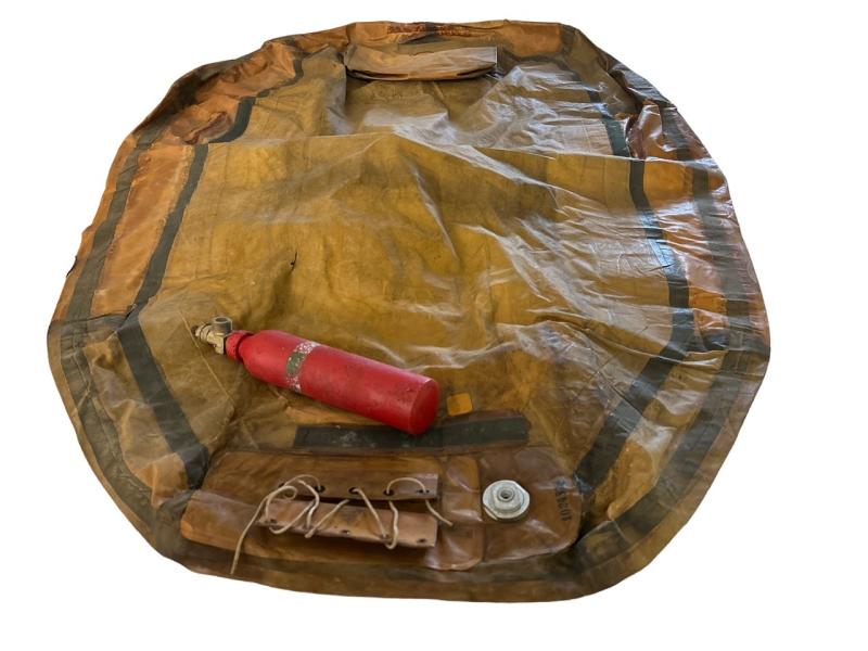 Luftwaffe Einmannschlauchboot ( Lifeboat )