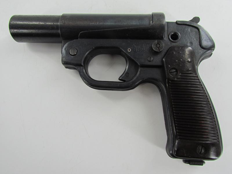 LP42 Flare Gun