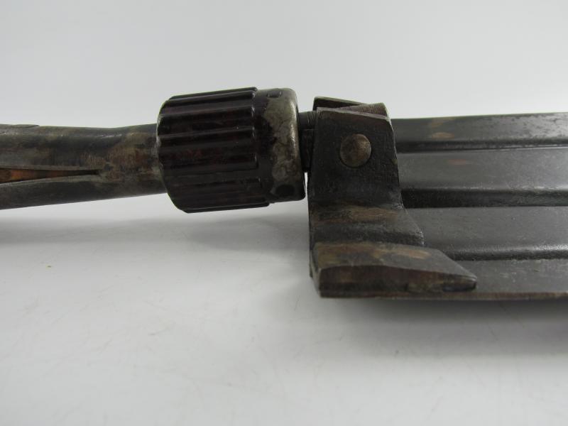 WH/SS Folding E-tool ( Klappspaten ) Marked Bovo