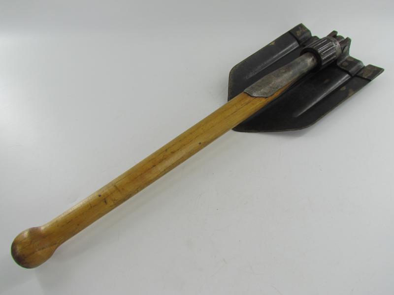 WH/SS Folding E-tool ( Klappspaten ) Marked Bovo