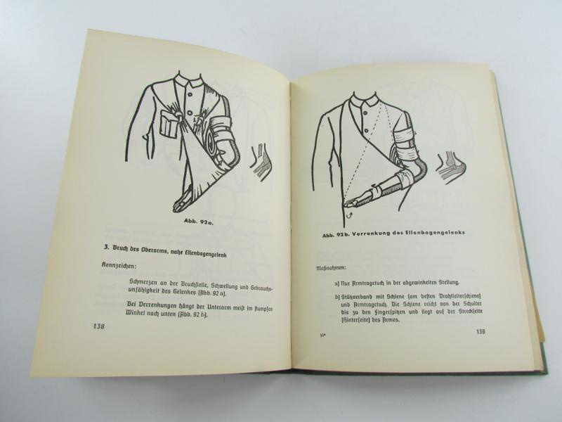 DRK 'Amtliches Unterrichtsbuch über Erste Hilfe'