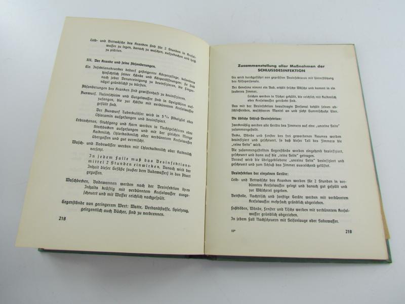 DRK 'Amtliches Unterrichtsbuch über Erste Hilfe'