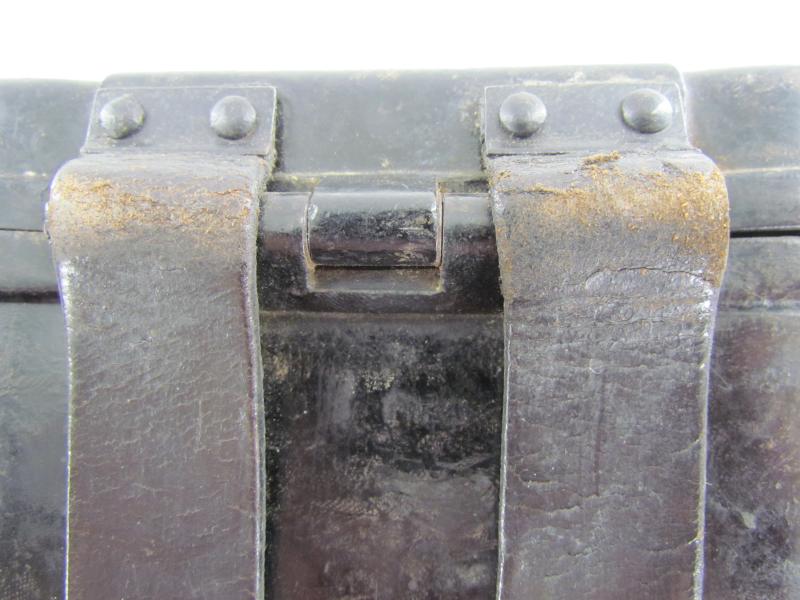 WH/SS 6×30 Dienstglas Case Black Bakelite