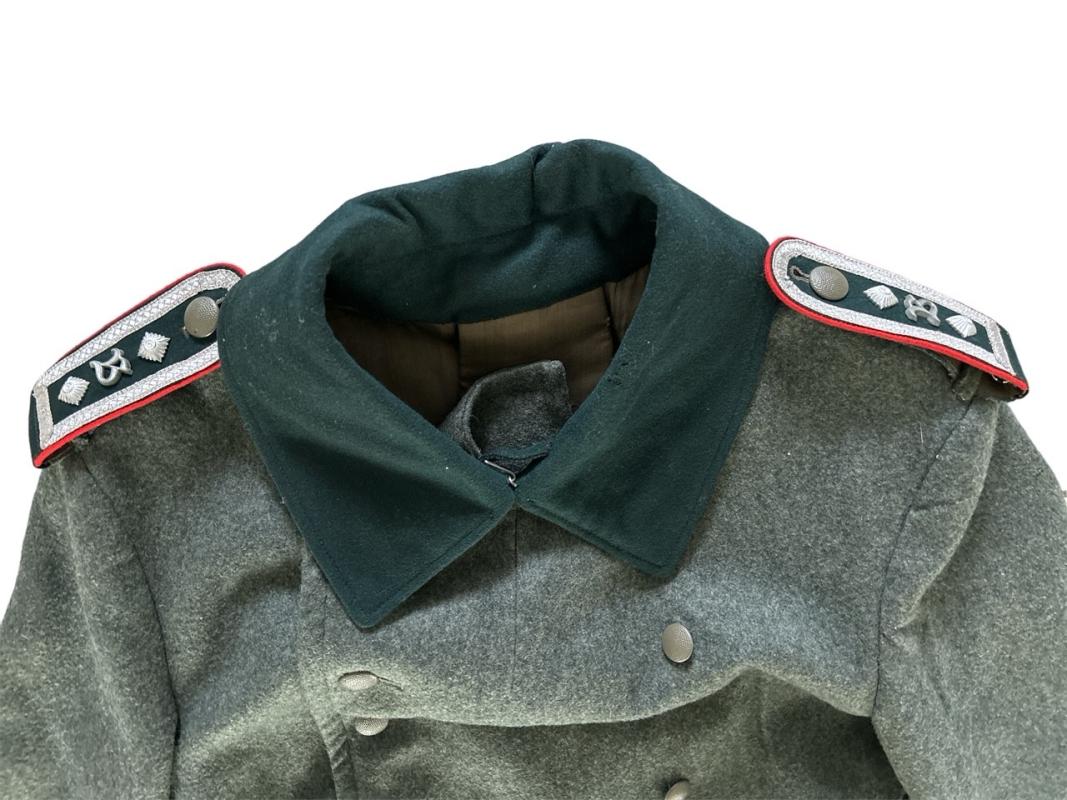 Wehrmacht (Heer) Artillery Officer's Greatcoat with Insignia