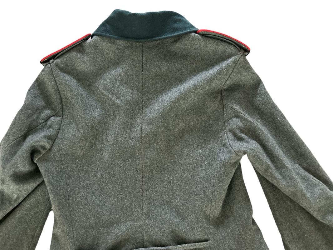 Wehrmacht (Heer) Artillery Officer's Greatcoat with Insignia