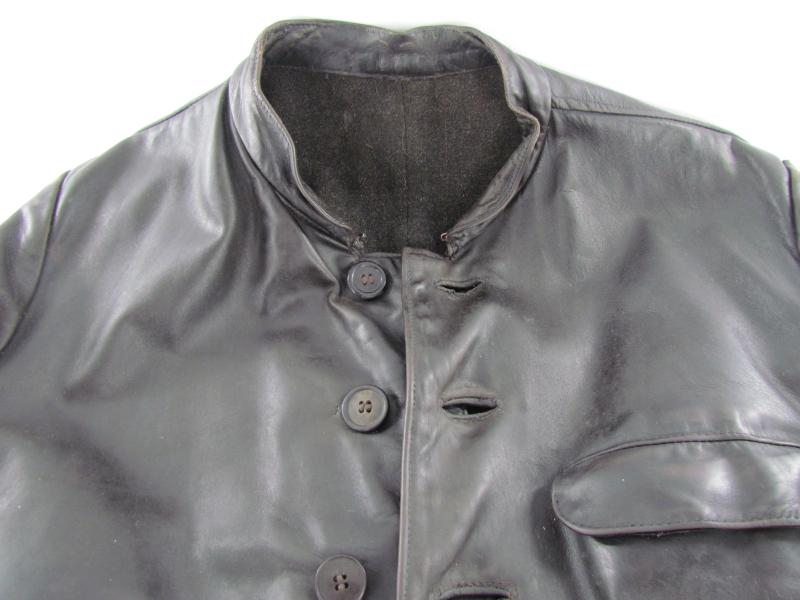 Kriegsmarine/U-boot Protective Black Leather Jacket and Trousers and Südwester