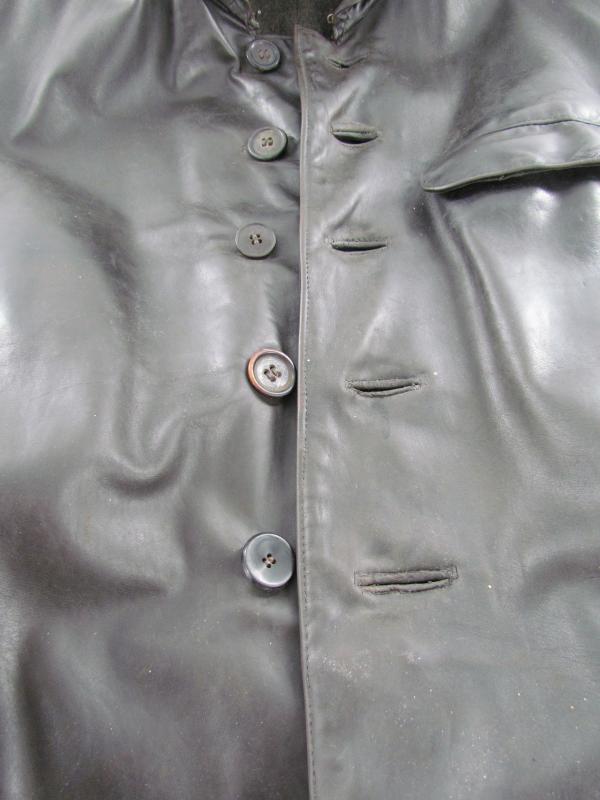 Kriegsmarine/U-boot Protective Black Leather Jacket and Trousers and Südwester