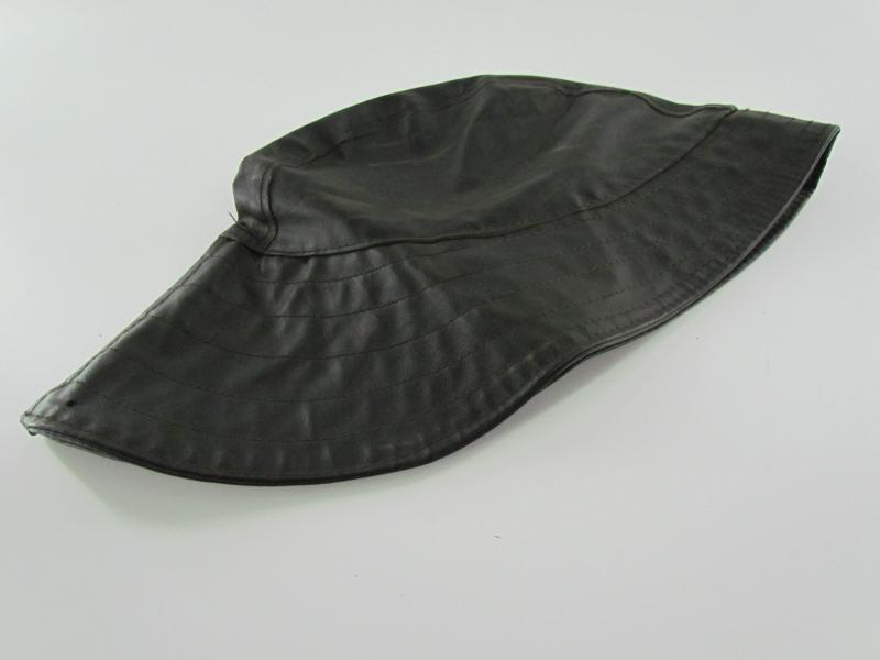 Kriegsmarine/U-boot Protective Black Leather Jacket and Trousers and Südwester