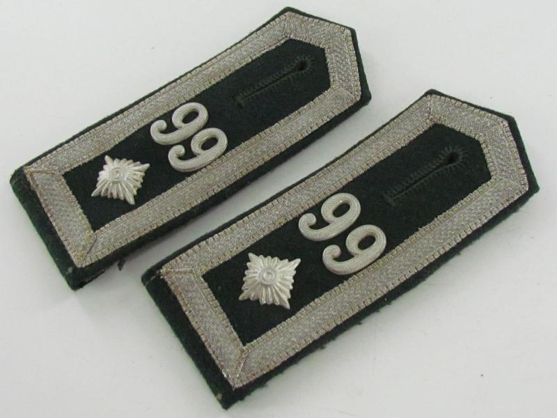 Wehrmacht Gebirgsjäger Regiment 99 M34 NCO Shoulder Boards