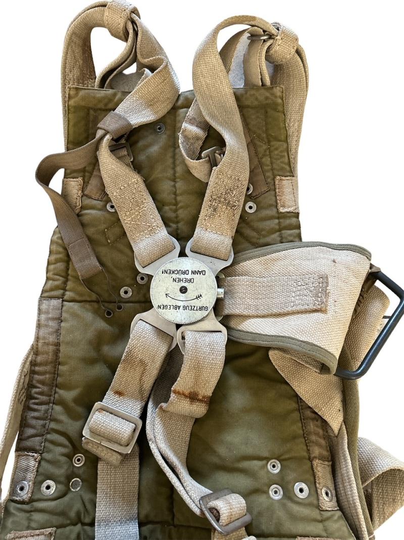 German LW Seat Type Parachute