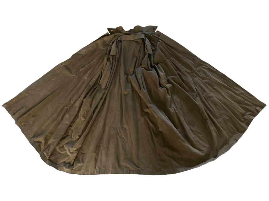 Regenumhang Hitlerjugend (Cape rain Hitler Youth)