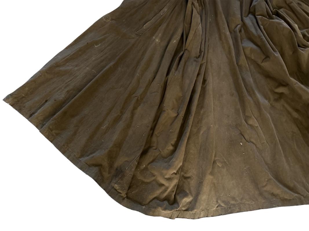 Regenumhang Hitlerjugend (Cape rain Hitler Youth)