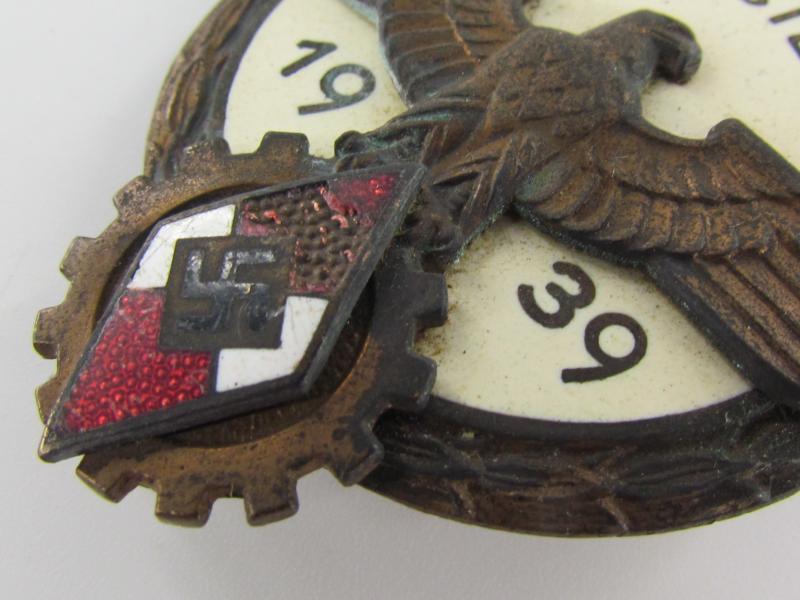 Hitler-Jugend Kreissieger Badge in Bronz 1939