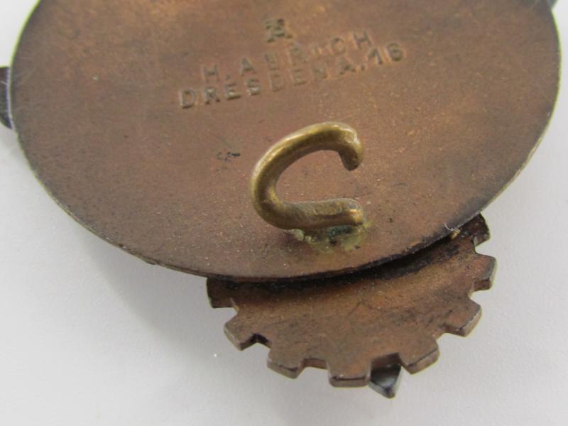Hitler-Jugend Kreissieger Badge in Bronz 1939