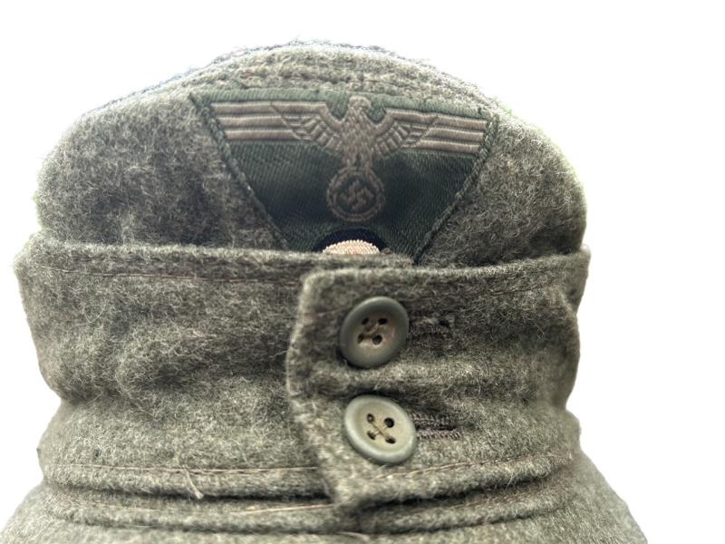 M43 Army (Heer) EM/NCO Field Cap ‘Einheitsfeldmütze’ with RBNr.