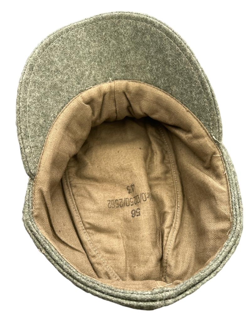 M43 Army (Heer) EM/NCO Field Cap ‘Einheitsfeldmütze’ with RBNr.