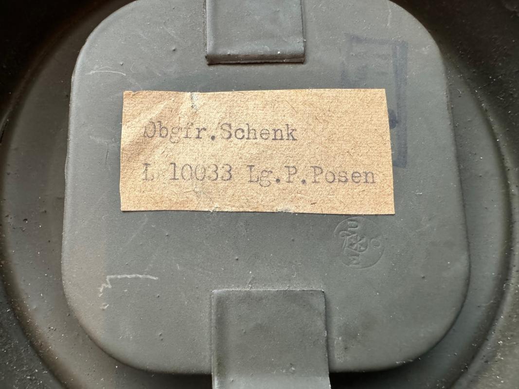 WH/SS Named Gasmask Cannister With Contents