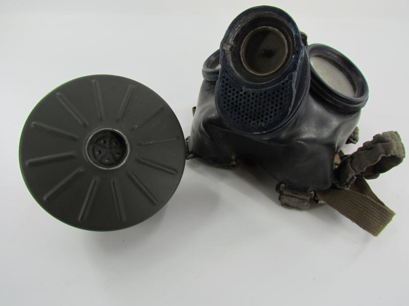 WH/SS Named Gasmask Cannister With Contents