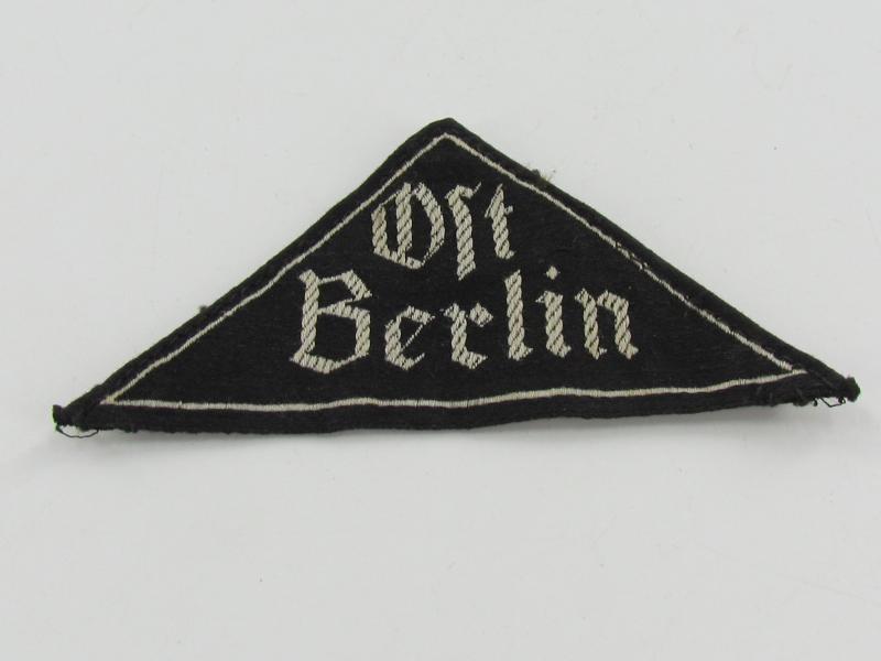 BDM ( Bund Deutscher Mädel ) Ost Berlin District Sleeve Triangle